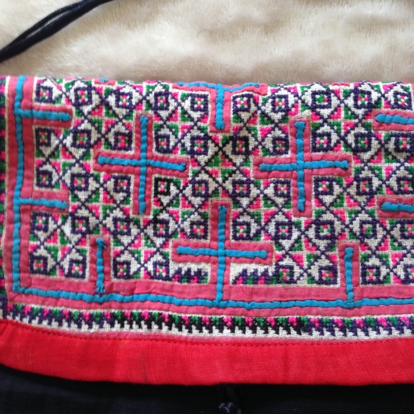 Hmong Batik BOHO Black Cotton Bag - Picture 5 of 8